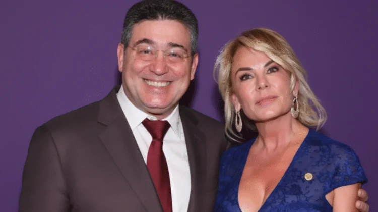 itzhak ezratti wife